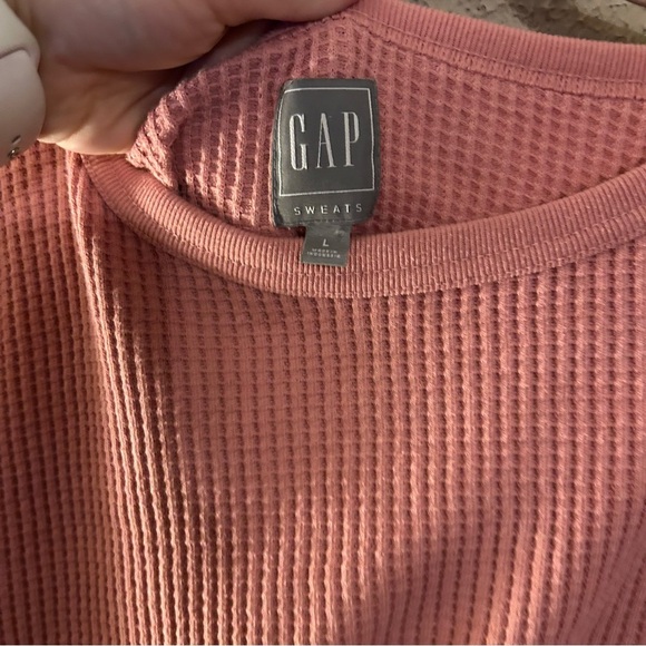 GAP Sweats Waffle Knit Rose Sweatshirt Women's Size L Thermal Layering Winter - Picture 2 of 8